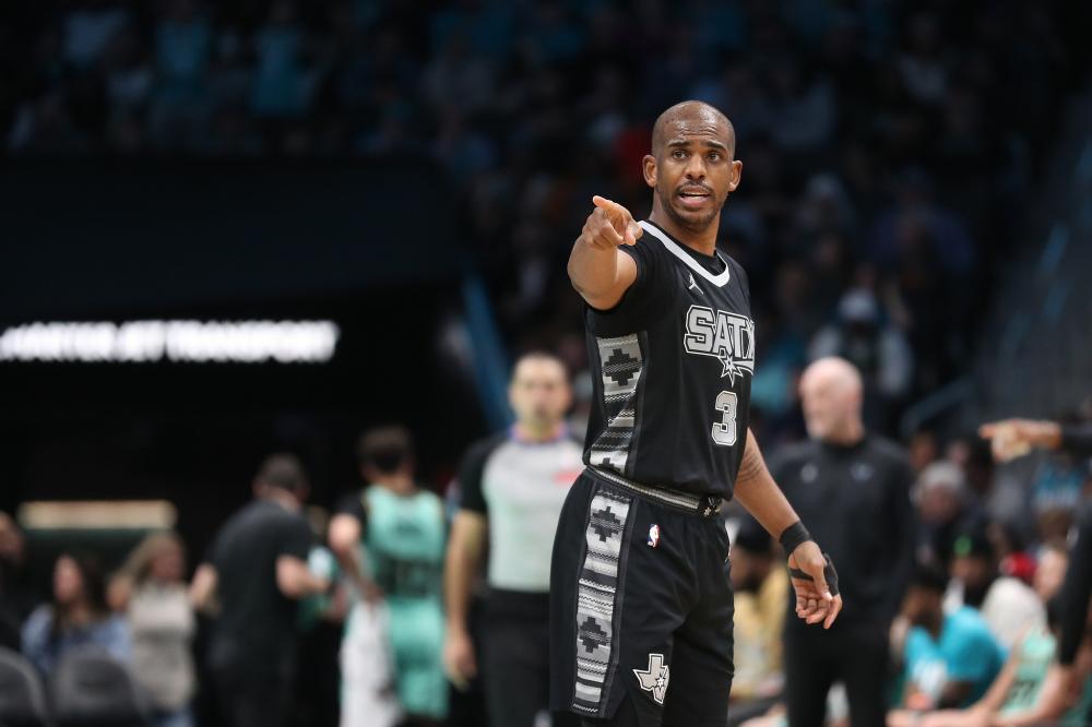 了队友和球 了队友和球