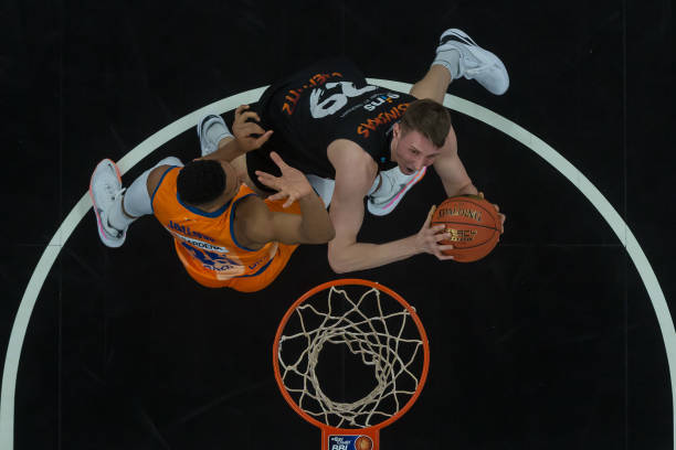 续约纳格尔 续约纳格尔