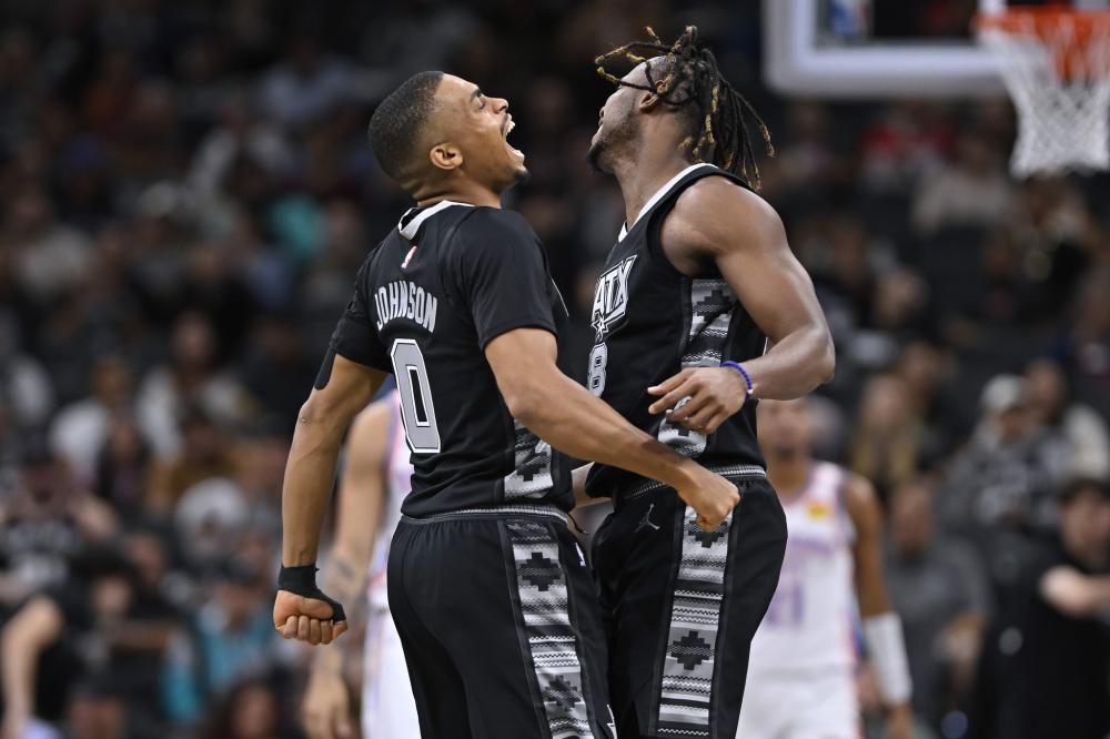 在迎接他职 在迎接他职