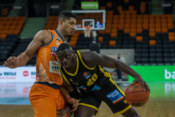 谁能胜出 谁能胜出